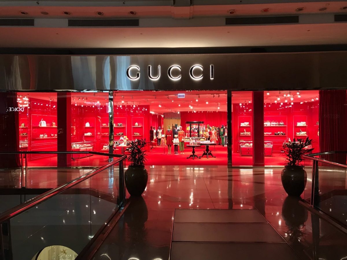gucci chadstone opening hours